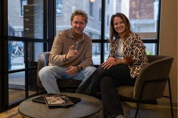 Yorick en Nicole van Hosting Guests